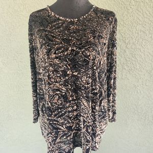 Velvet Finish 3/4 Sleeve Blouse